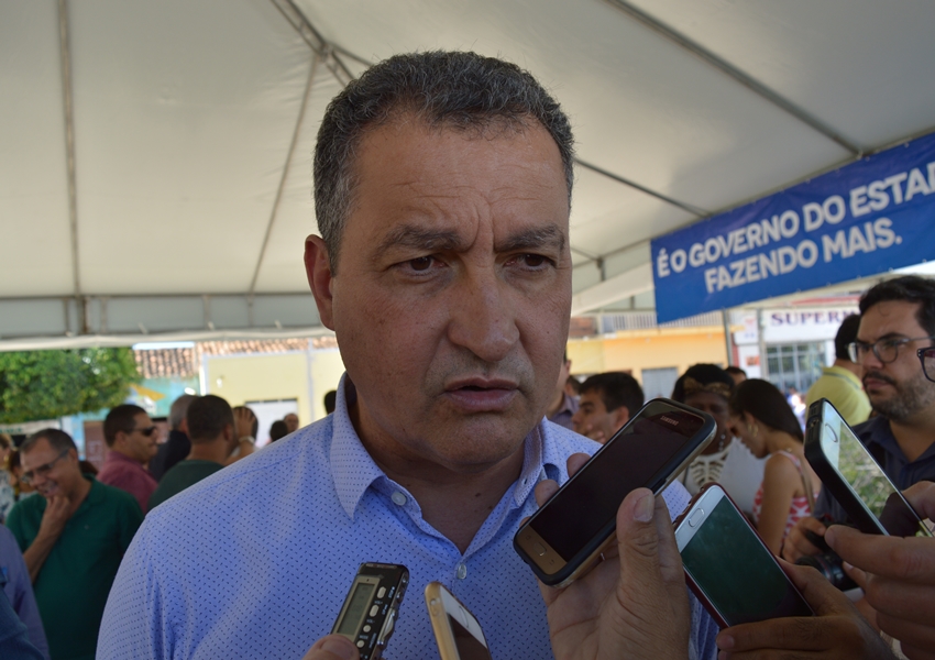Rui diz que corta salário de professor em greve para não parecer ‘férias’