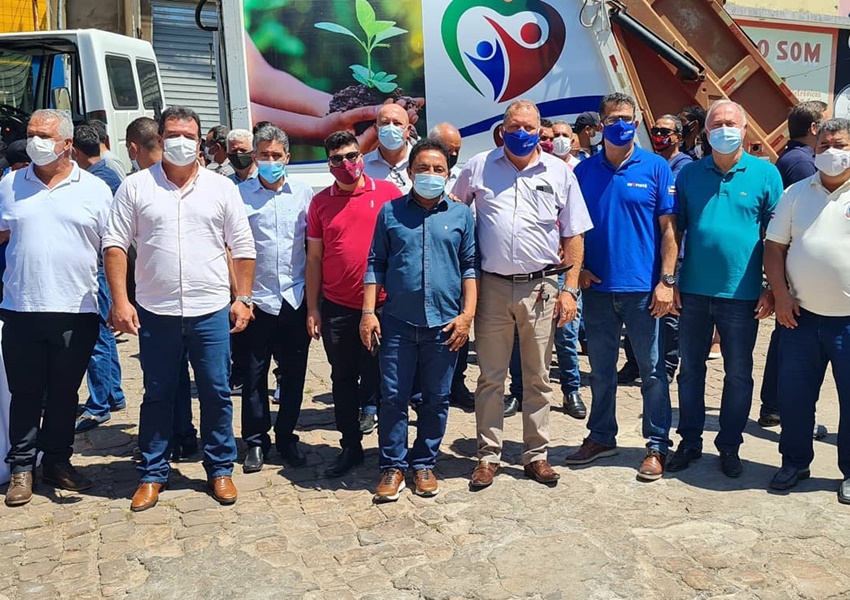 Deputado Marquinho Viana participa dos festejos do 7 de Setembro em Livramento e Piatã