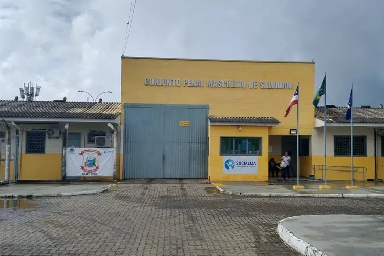 Detento apontado como líder do CV morre após passar mal em presídio de Salvador