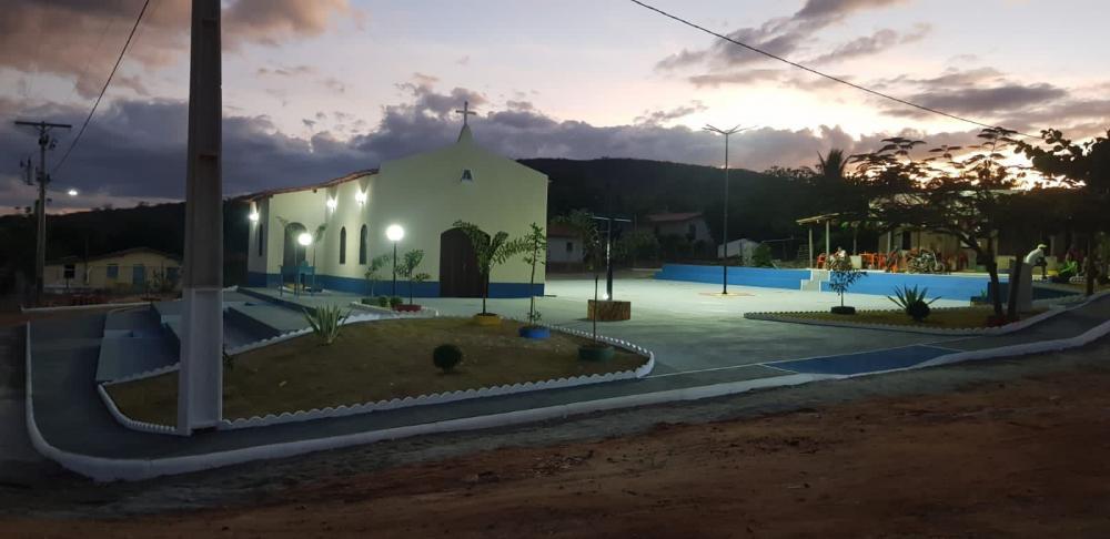 Dom Basílio: Praça Nossa Senhora D’Ajuda em Salitre é inaugurada