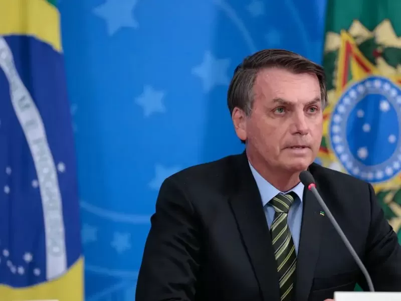 Ministro Alexandre de Moraes solicita avaliação da PGR sobre arquivamento de inquérito contra Bolsonaro