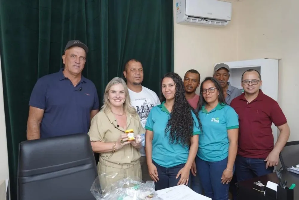 Ivana Bastos cumpre agenda produtiva em Novo Horizonte, Ibitiara e Matina