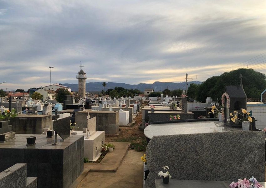 Mortes por coronavírus sobem para 436,5 mil no Brasil