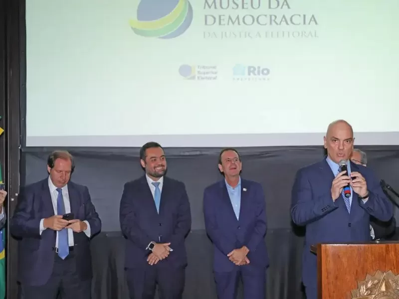 Alexandre de Moraes diz que soberania brasileira está sob ataque