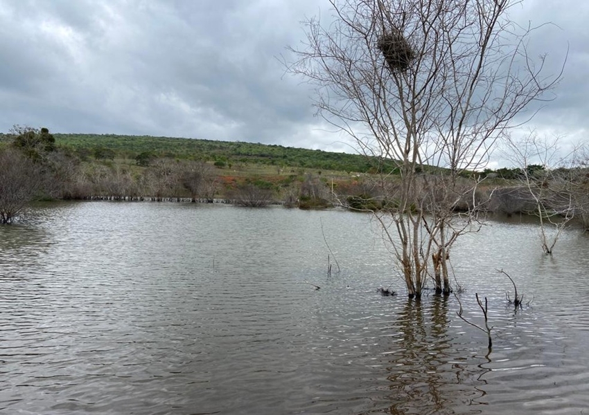 Bom Jesus da Serra: Homem morre após se afogar em barragem; vítima entrou no local para armar rede de pesca