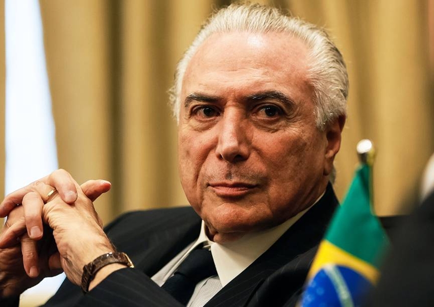 Temer estipula prazo para decidir se concorre à reeleição