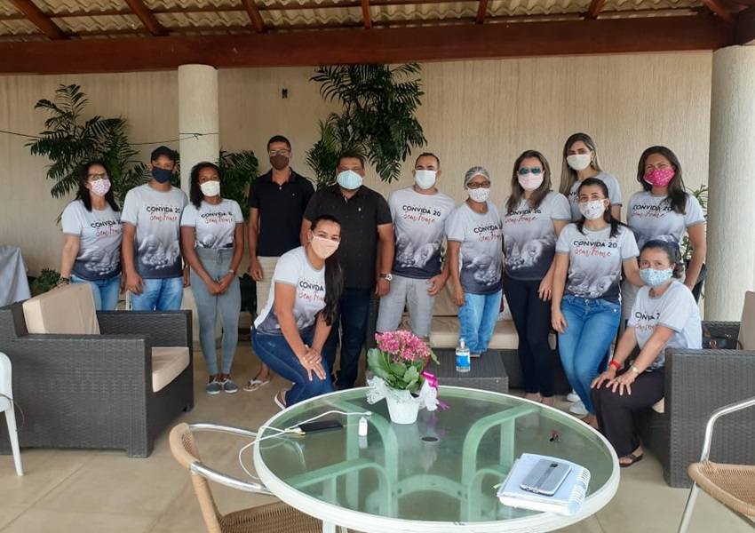Livramento: Live solidária com Tiago Neves e Lucas Lima arrecadou alimentos e dinheiro doados ao projeto Convida 20 sem fome