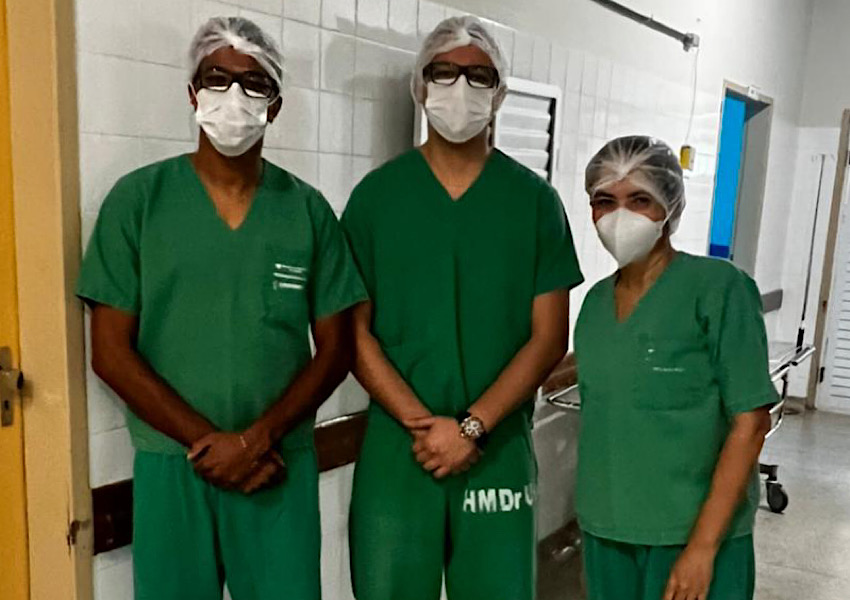 Paciente com necessidades especiais recebe atendimento odontológico no Hospital de Livramento