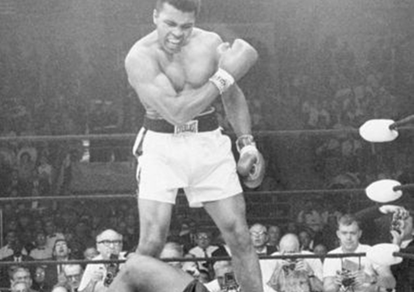 Cinturão de Muhammad Ali é arrematado por mais de R$ 33 milhões