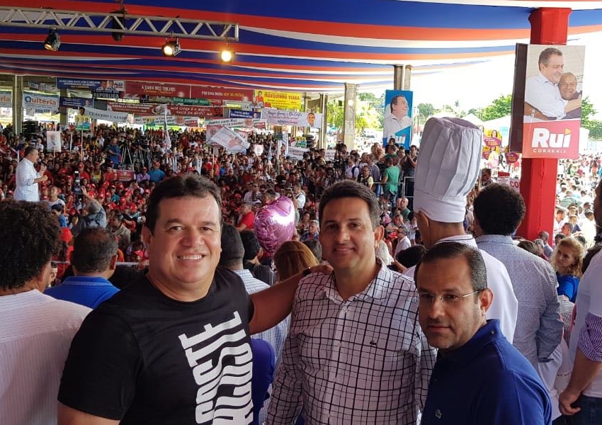 Prefeitos de Rio de Contas e Érico Cardoso participam da convenção de Rui Costa em Salvador