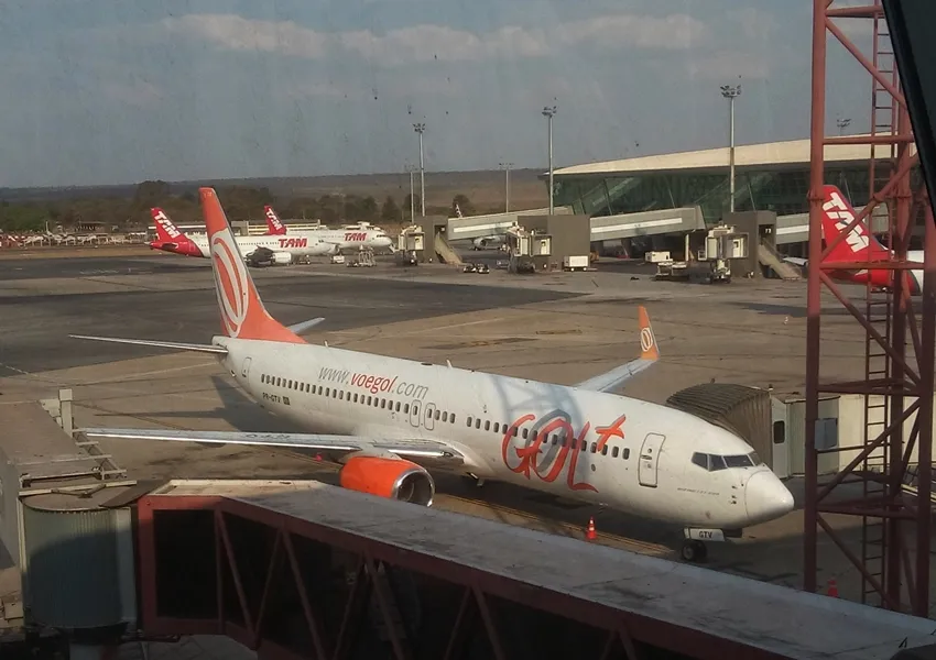Tarifaço de Trump deixa de fora aviões, minérios e suco de laranja