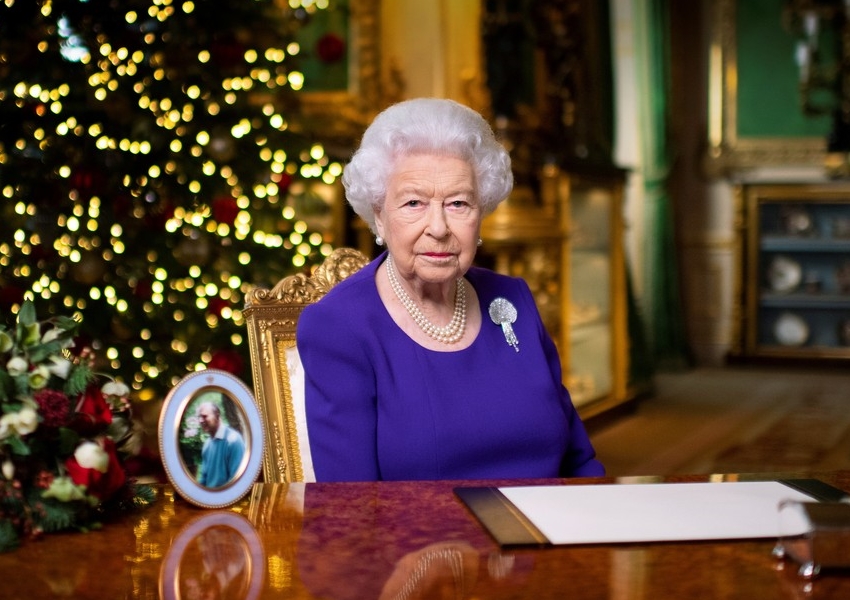 Rainha Elizabeth II morre aos 96 anos