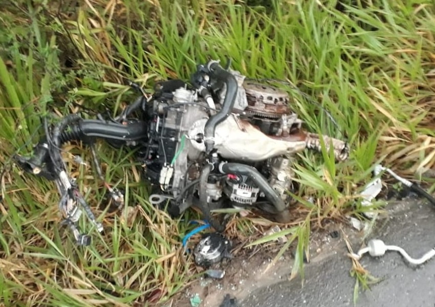 Batida entre carros deixa quatro mortos em rodovia federal da Bahia
