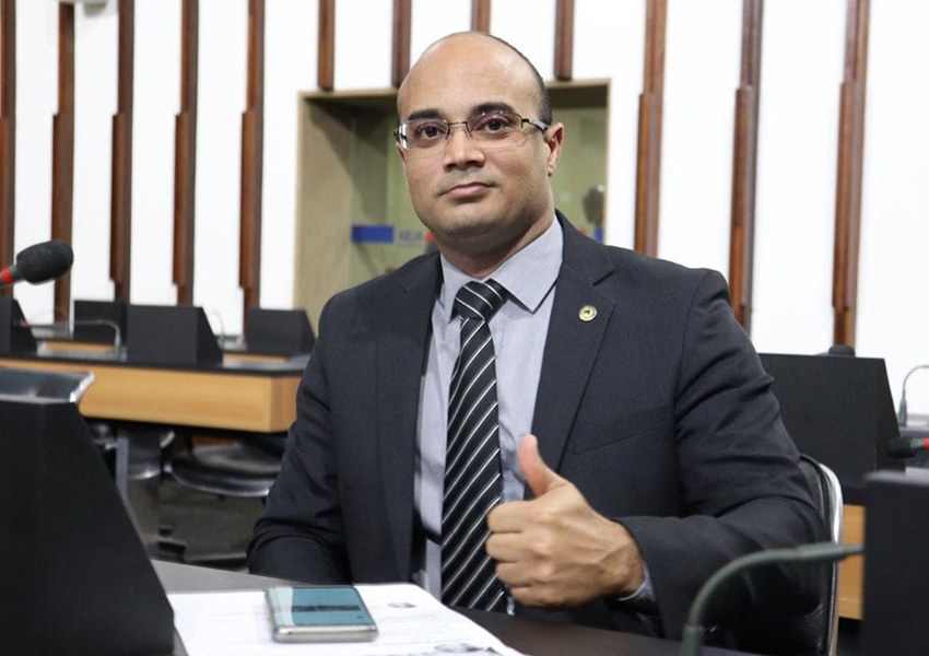 Alba aprova suspensão temporária do mandato de Capitão Alden após acusar deputados de corrupção