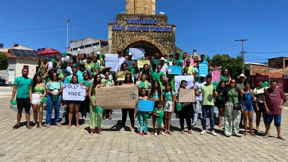 Manifestação em Livramento reúne familiares e amigos em apelo por justiça e investigação transparente