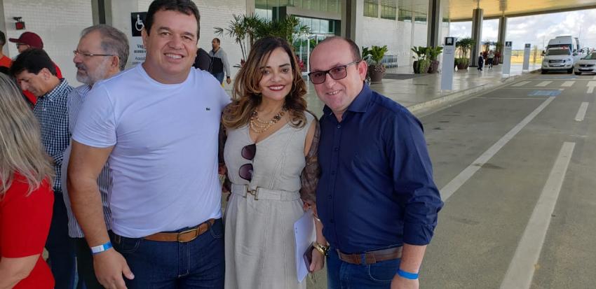 Deputado Marquinho Viana participa com Rui Costa, prefeitos e deputados da inauguração da Policlínica em Conquista