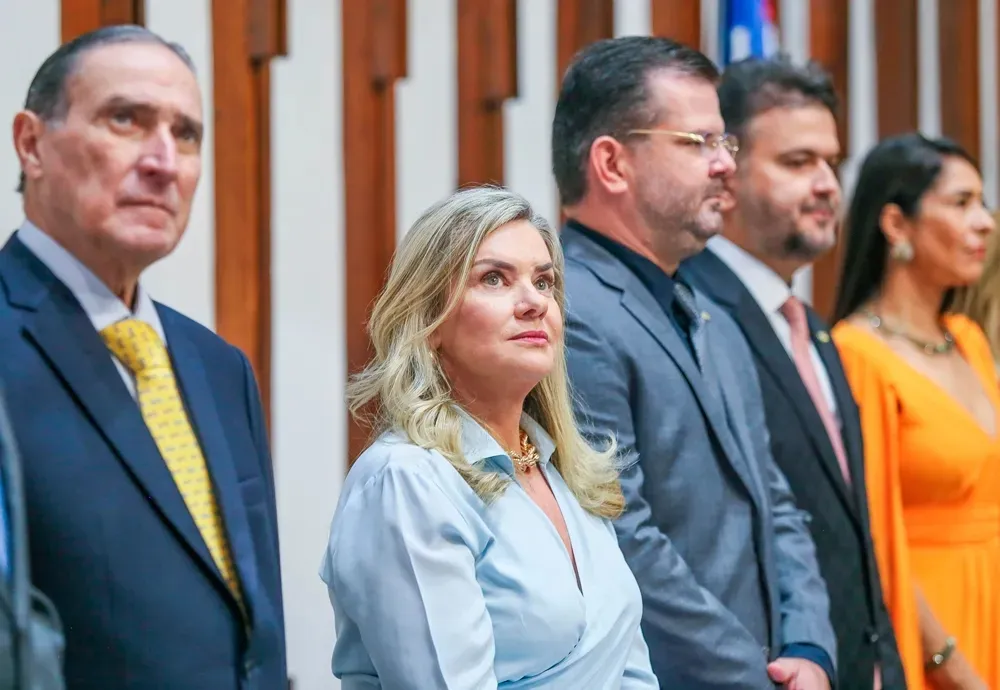 Ministro do STJ recebe Título de Cidadão Baiano na ALBA