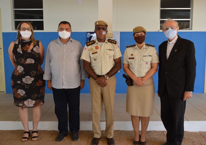 Livramento: Prefeito  e Vice-prefeita participaram da solenidade de inauguração dos alojamentos da 46ª CIPM 