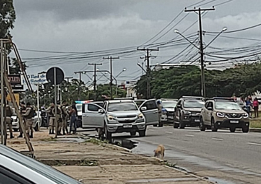 Hilux roubada em Dom Basílio é localizada após abordagem a veículo suspeito em Vitória da Conquista