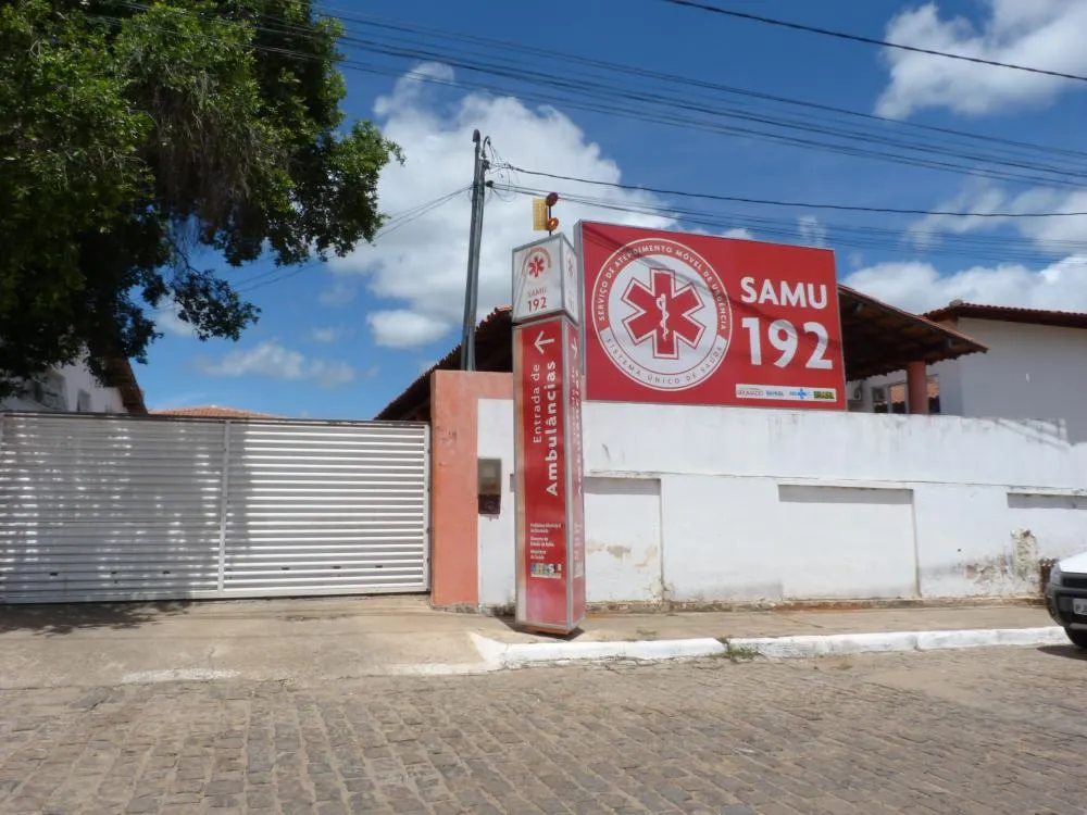 Jovem de 19 anos é baleado em Brumado após ser arrastado por suspeito
