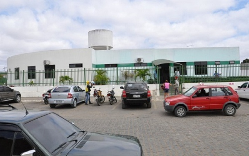 Poções: Cerca de 30 alunos vão parar em hospital após contato com "pó de mico"