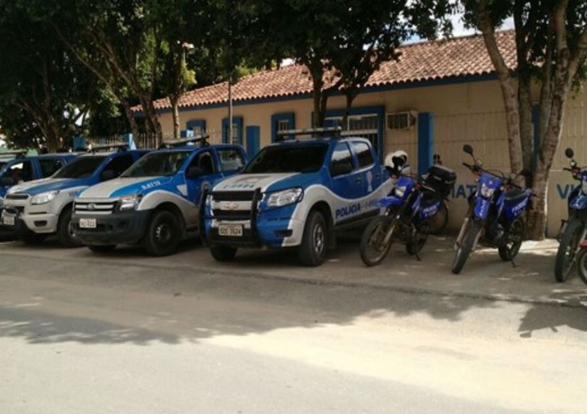 Liberado ao pagar fiança, preso por furto é detido novamente por ameaçar funcionários que o denunciaram