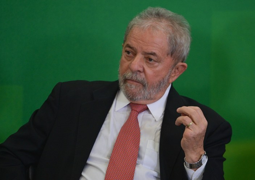 Habeas corpus pode deixar Lula solto até as eleições, diz coluna