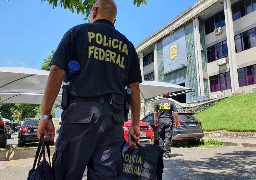 Na Bahia, 4 são presos em operação de combate ao tráfico internacional de armas