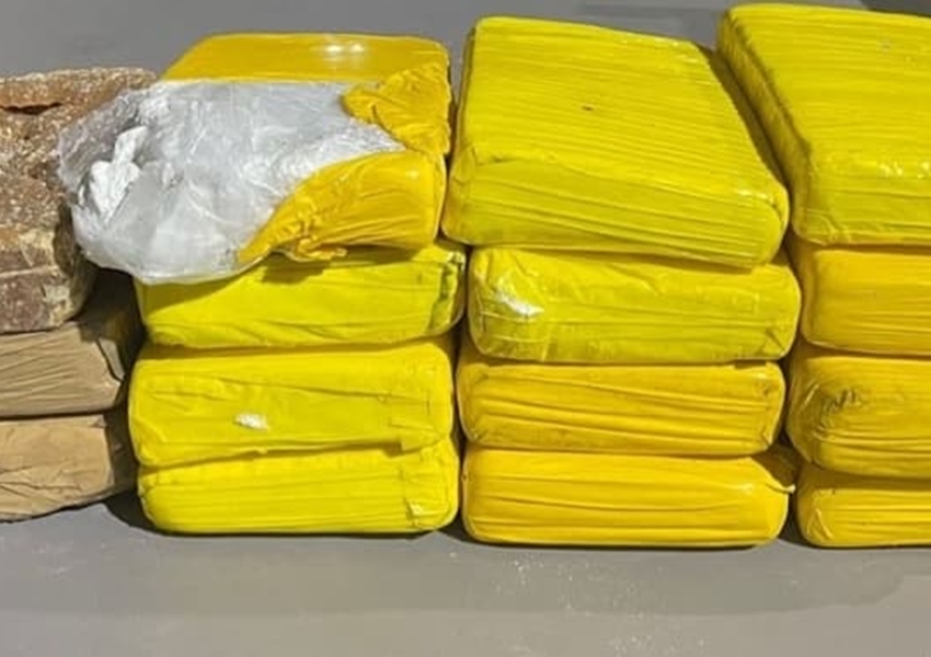 PM encontra 15 kg de drogas enterrados em ponto de destino turístico no litoral baiano