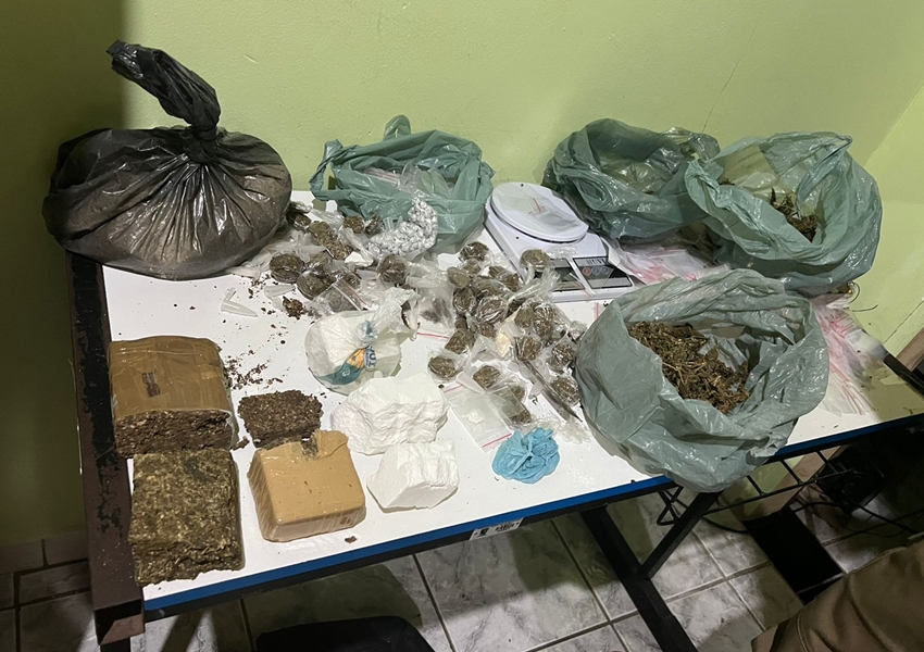 Seis pessoas são presas por tráfico de drogas em Mairi, Várzea da Roça e Várzea do Poço