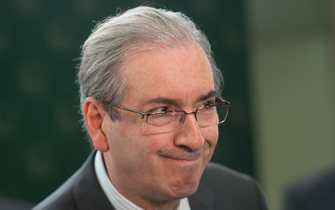 Ministério Público pede que Cunha devolva US$ 77,5 milhões à Petrobras
