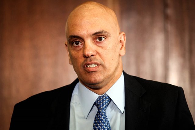 Moraes nega ter sido advogado de facção criminosa e plagiado obra de espanhol