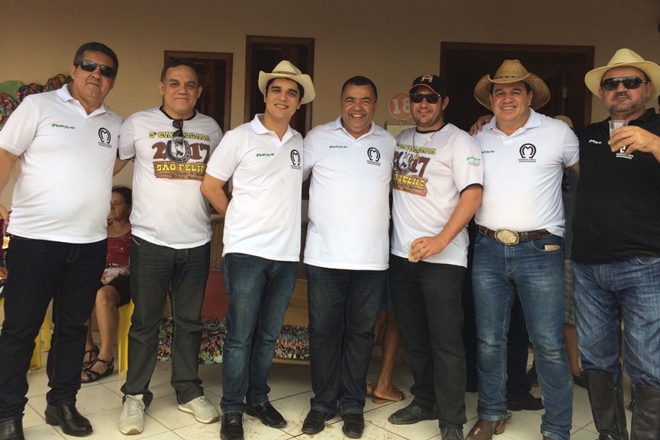 Deputado Marquinho Viana participa de cavalgada em Livramento