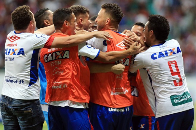 Bahia perde de virada para o Atlético-GO, mas garante acesso à Série A