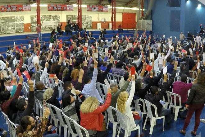 Bancários aderem à greve geral desta sexta-feira
