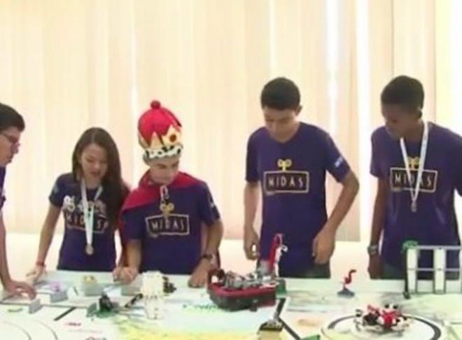 LEM: Alunos vencem competição de robótica entre escolas do Nordeste