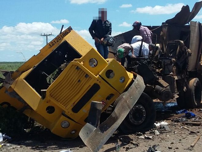 Quadrilha explode carro-forte em Iuiu e leva dinheiro