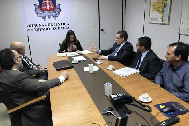 Deputado Luciano Ribeiro continua na luta pela permanência das comarcas no sudoeste da Bahia