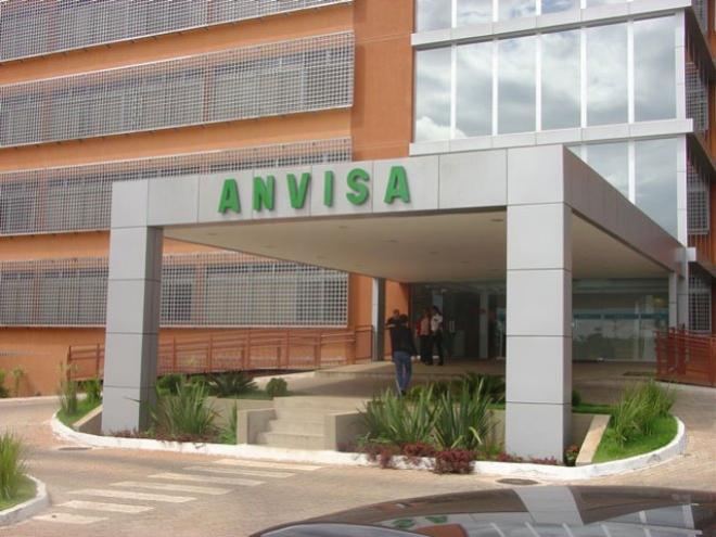 Anvisa proíbe uso e venda de produtos com Noz da Índia e Chapéu de Napoleão