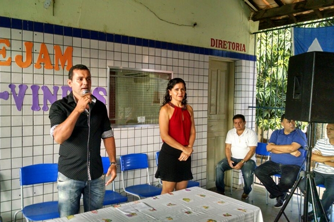 Escola Municipal Dona Tina inicia ano letivo em Livramento