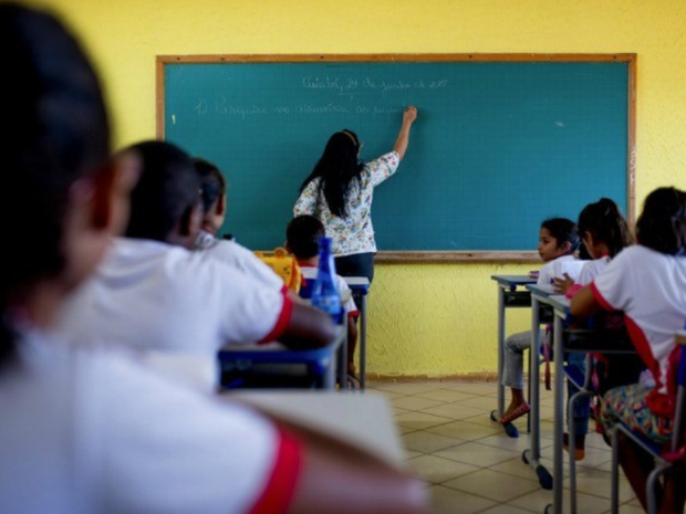 Governo federal aumenta repasses do salário-educação em 7%