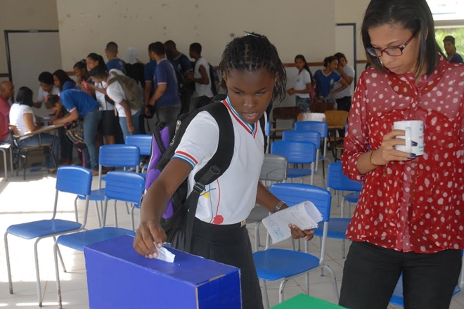 Começam na segunda-feira as eleições para o Colegiado Escolar nas escolas estaduais