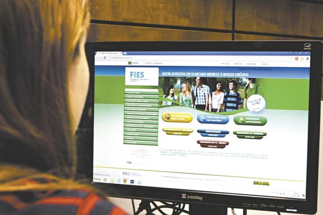 Estudantes podem concorrer a partir de hoje a vagas não preenchidas do Fies