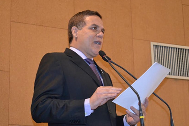Educação que diz ser prioridade do Estado não é a realidade no interior