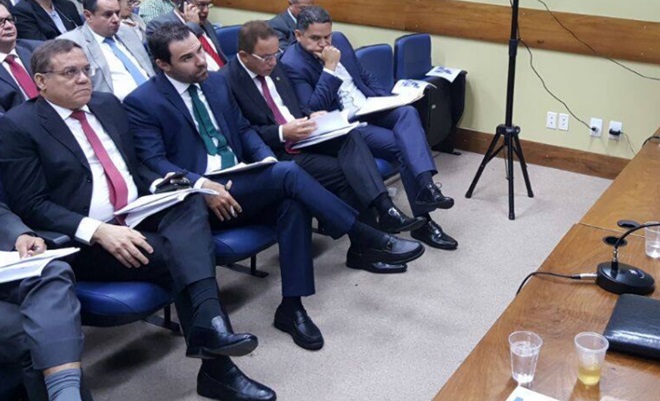Mais de 11 mil terceirizados contratados do estado estão sem receber verbas referentes a rescisões salariais garante Deputado Luciano Ribeiro (DEM)