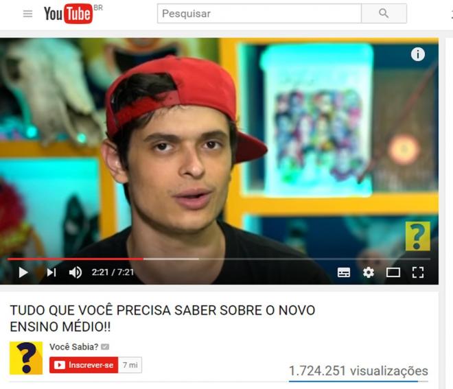 Youtuber pago pelo MEC para defender reforma do ensino médio pede desculpa por posts racistas e preconceituosos