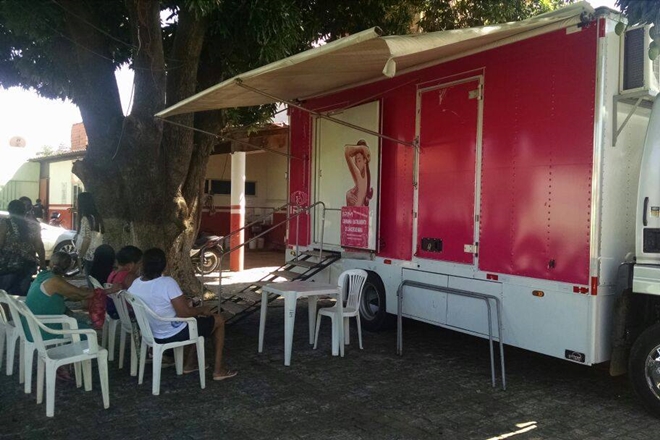 Saúde: Caminhão da mamografia chega a Livramento