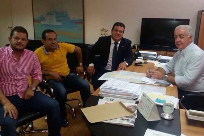 Livramento: Deputado Marquinho Viana solicita  conclusão da pavimentação asfáltica da Avenida Presidente Vargas