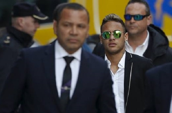 MP pede dois anos de prisão para Neymar por corrupção