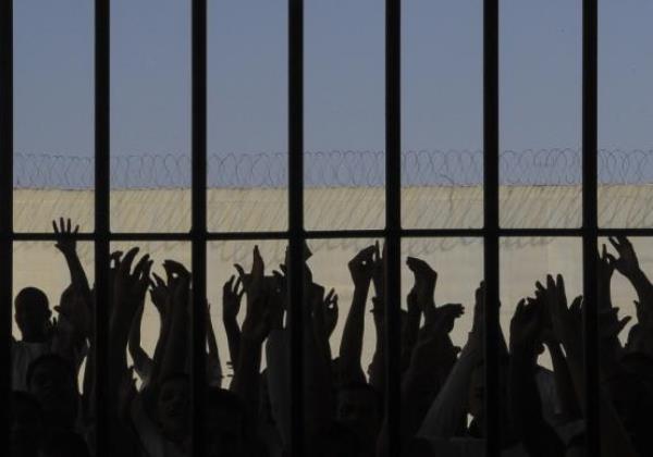 Primeira etapa de mutirão carcerário solta 827 presos provisórios